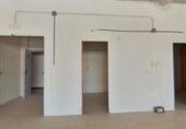 321m² commercial premises for sale in Madrid, in the area of Villaverde Alto, Calle de San Dalmacio photo