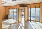 Local comercial en venta con 301m² en Rincón de la Victoria, Calle Bergantín foto
