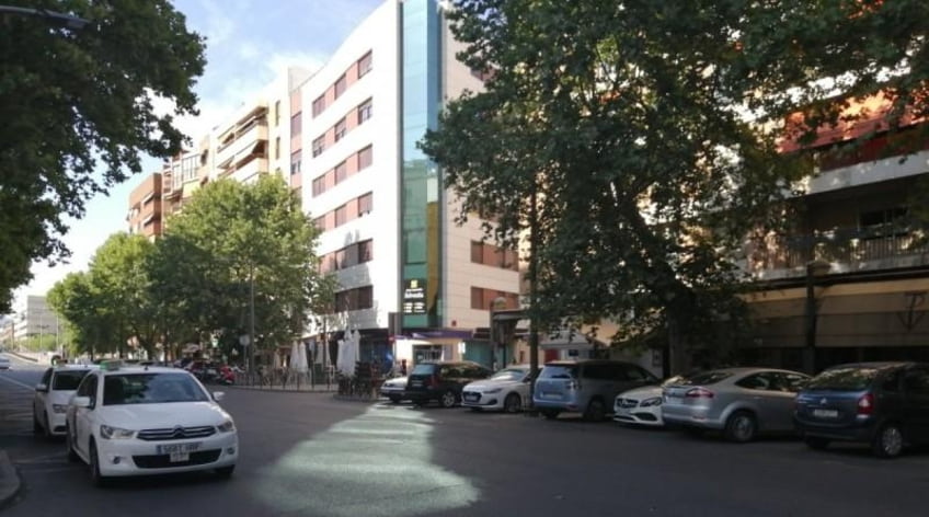 Local comercial
