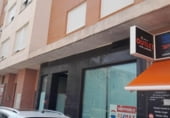 190m² commercial premises for sale in Bétera, Avenida Ramón Inglés photo