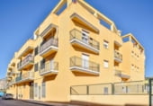 181m² commercial premises for sale in Atarfe, Avenida América photo