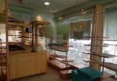 Local comercial en venta con 210m² en Onteniente, Calle la Paz foto