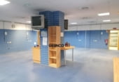 Local comercial en venta con 500m² en Onteniente, Calle Pintor Segrelles foto