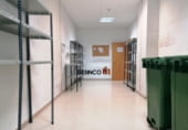 Local comercial en venta con 500m² en Onteniente, Calle Pintor Segrelles foto