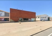 1003m² warehouse industrial for sale in Roales del Pan, Calle Majuelo photo