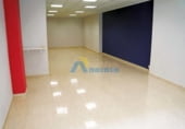 82m² locaux commerciaux pour vente à Oliva, Calle de Walt Disney photo