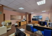 534m² commercial premises for sale in Castellar del Vallès, Carrer del Mestre Ros photo