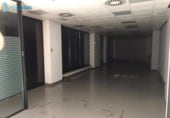 152m² commercial premises for sale in Madrid, in the area of Valverde, Calle de María Tubau photo
