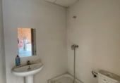 600m² locaux commerciaux pour vente à Barbastro, Avenida del Ejército Español photo