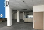 Local comercial en venta con 858m² en Tarragona, Carrer Assamblea de Catalunya foto