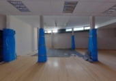 Local comercial en venta con 421m² en Tarragona, Carrer Manuel de Falla foto