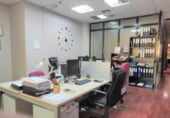 183m² offices for sale in Getafe, Calle Arboleda photo