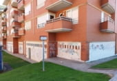 272m² commercial premises for sale in Ponferrada, Avenida Verardo García Rey photo