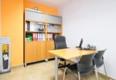 200m² office for sale in Zaragoza, Camino del Vado photo
