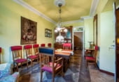 920m² bâtiment pour vente à Jaca, Calle Virgen de la Cueva photo