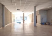 Local comercial en venta con 141m² en Tordera, Carrer Maresme foto