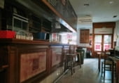Local comercial en venta con 100m² en Sevilla, en la zona de La Buhaira, Calle Luis Arenas Ladislao foto