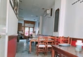 Local comercial en venta con 100m² en Sevilla, en la zona de La Buhaira, Calle Luis Arenas Ladislao foto