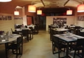 260m² bar for sale in León, in the area of Chantría, Calle Zamora photo