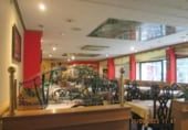 Restaurante en venta con 250m² en Madrid, en la zona de Alameda de Osuna, Calle de La Rioja foto