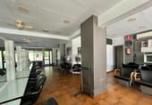126m² hair salon for sale in Martorell, Carrer de la Verge del Carme photo