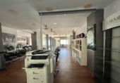 126m² hair salon for sale in Martorell, Carrer de la Verge del Carme photo