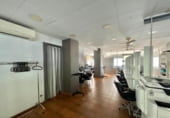 126m² hair salon for sale in Martorell, Carrer de la Verge del Carme photo