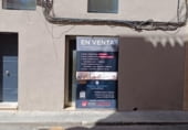 Local comercial en venta con 137m² en Palamós, Plaça de la Vila foto