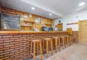 Restaurante en venta con 130m² en Granada, en la zona de Joaquina Eguaras Norte, Calle Iznájar foto