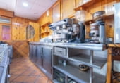 Restaurante en venta con 130m² en Granada, en la zona de Joaquina Eguaras Norte, Calle Iznájar foto
