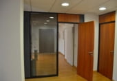 82m² office for sale in Cáceres, Calle Maluquer photo