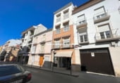 Local comercial
en venda
amb 220m² a Lucena, calle el peso, 14900 foto