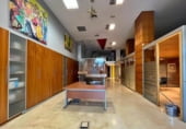 449m² salle de sport pour vente à Malaga, dans le quartier de Tiro de Pichón, Calle Alfarnate photo