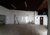220m² commercial premises for sale in Casar de Cáceres, Calle Larga Baja photo