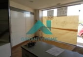 Local comercial
en venda
amb 38m² a Càceres, a la zona de Aigües Vives, Calle Reñidero de Gallos foto