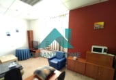 Local comercial en venta con 900m² en Cáceres, en la zona de Ribera del Marco, Calle Caleros foto