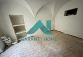 125m² commercial premises for sale in Cáceres, in the area of Margallo, Calle San José photo
