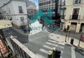 Edificio en venta con 615m² en Cáceres, en la zona de Casas Baratas, Calle Reyes Católicos foto