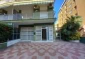 Local comercial
en venda
amb 66m² a Calafell, a la zona de Segur de Calafell, Carrer Lluís Companys foto