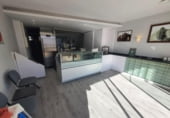 119m² cafeteria for sale in Calella, Carrer Diputació photo