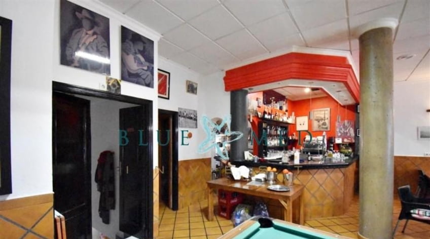 Local comercial