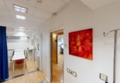 Local comercial en venta con 125m² en Sant Cugat del Vallès, Avinguda de Montserrat Roig foto