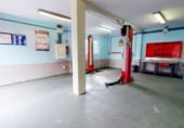 Taller en venta con 175m² en Vigo, en la zona de Lavadores, Avenida Alcalde de Lavadores foto