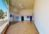 230m² commercial premises for sale in Vigo, in the area of Sárdoma, photo