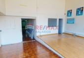 230m² commercial premises for sale in Vigo, in the area of Sárdoma, photo