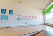 230m² commercial premises for sale in Vigo, in the area of Sárdoma, photo