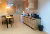 404m² warehouse for sale in Arganda del Rey, Avenida de Madrid photo