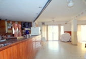 Local comercial
en venda
amb 100m² a Benidorm, Calle de Bonn foto
