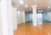 Local comercial en venta con 248m² en Sabadell, Carrer de Latorre foto