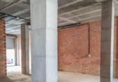 86m² commercial premises for sale in Olesa de Montserrat, Carrer de Lluís Puigjaner photo